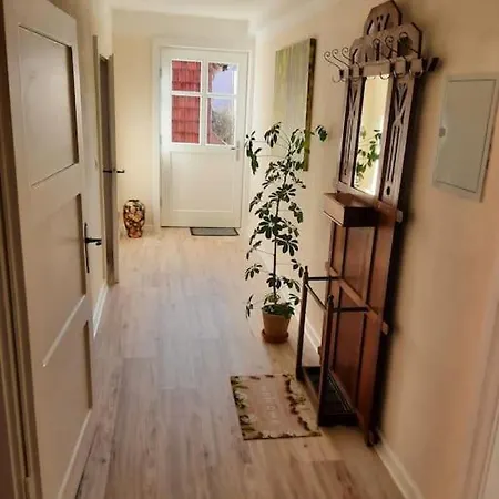 Gaeste- Und Monteurwohnung Alte Gaertnerei